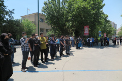 تئاتر خیابانی «این کجا و آن کجا» در دانشگاه تهران