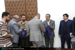 نشست رئیس جهاددانشگاهی با جمعی از اعضای سازمان دانشجویان جهاددانشگاهی علوم پزشکی شهید بهشتی