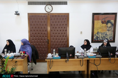 نشست رئیس جهاددانشگاهی با جمعی از اعضای سازمان دانشجویان جهاددانشگاهی علوم پزشکی شهید بهشتی