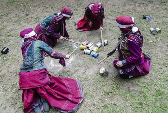 بررسی موانع توسعه بازی های بومی و محلی از دیدگاه دانشجویان