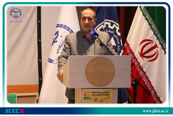 کرسی های آزاداندیشی و مناظرات دانشجویی نخستین گام مؤثر در زمینه سازی فرهنگ گفت‌و‌گو است